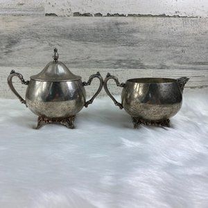 Vintage Oneida Silverplated Creamer & Sugar Set